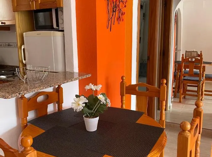 Апартаменти Atica Casa 110 *